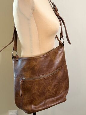 Western brown faux leather shoulder crossbody bag large roomy multi pockets